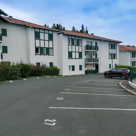Appartement Loraldia - Avec Piscine, Parking Privé Et Wifi *