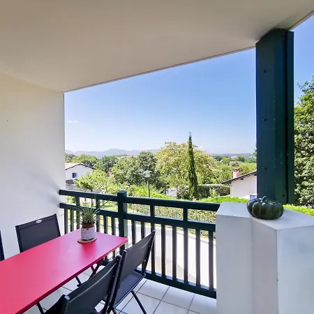 Loraldia - Avec Piscine, Parking Privé Et Wifi Appartement *